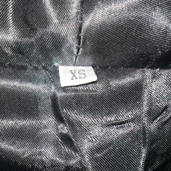 Reversible Silk Robe - Picture 6 of 9